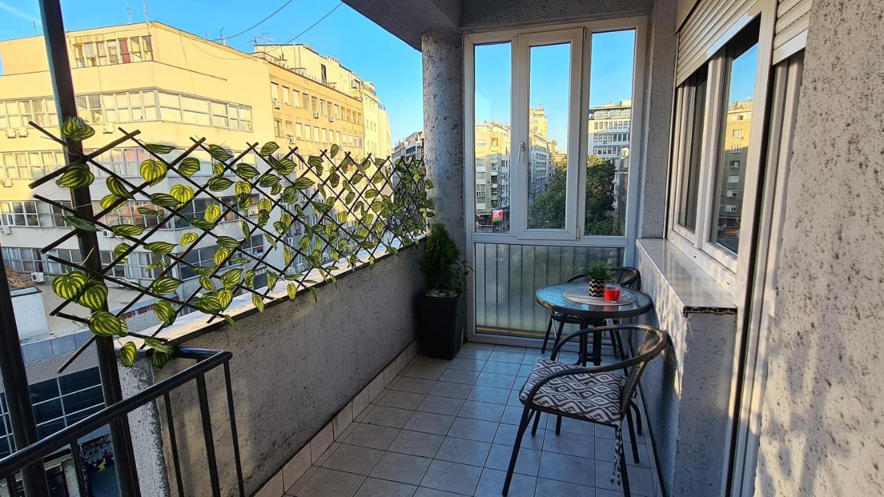 Windows City Apartment Belgrado Exterior foto