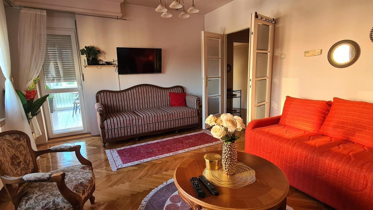 Windows City Apartment Belgrado Exterior foto