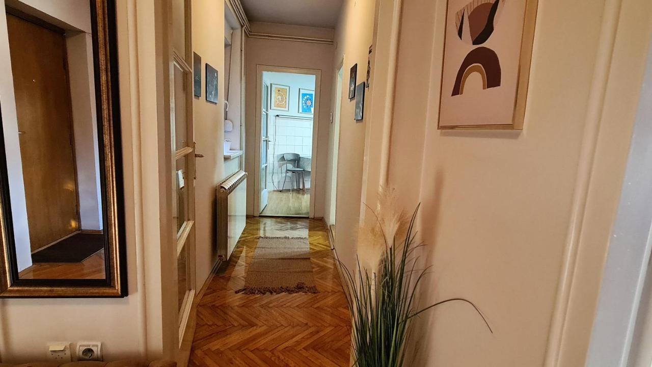 Windows City Apartment Belgrado Exterior foto