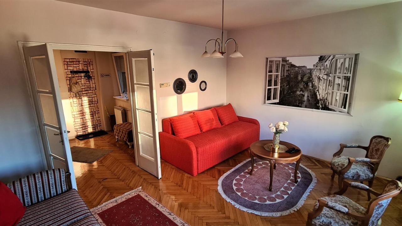 Windows City Apartment Belgrado Exterior foto